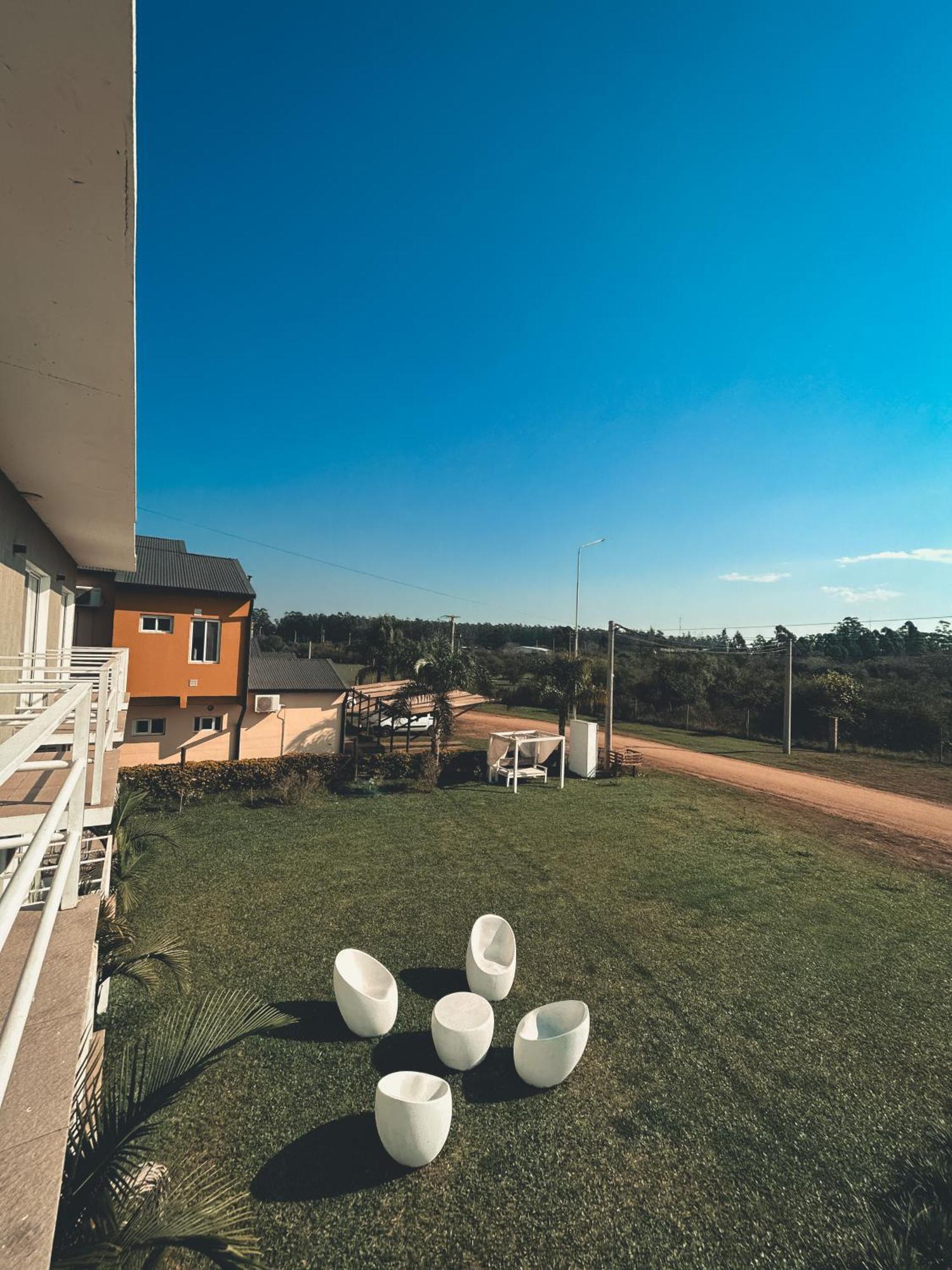 Buenos Vientos Complejo - Termas Chajari Villa Buitenkant foto
